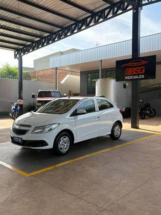 CHEVROLET ONIX 1.0 MPFI LS 8V FLEX 4P MANUAL